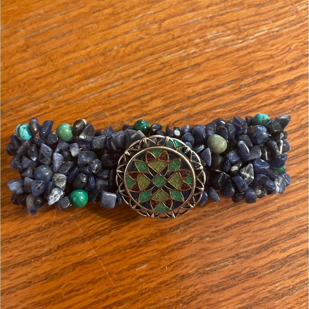 Blue rock chip bracelet
